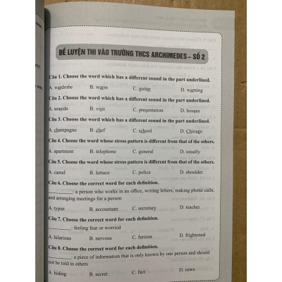 Sách : Bứt Phá Môn Tiếng Anh - Bộ Đề Luyện Thi Vào Lớp 6 Các Trường THCS Chất Lượng Cao Chuyên Anh
