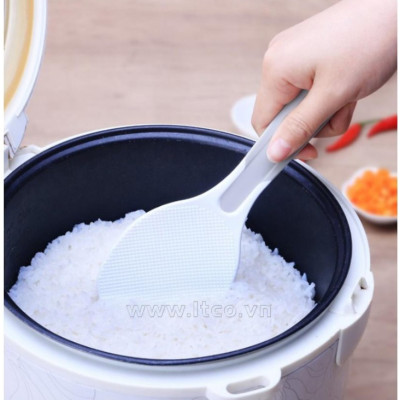Muôi xới cơm chống dính, kháng khuẩn ( giao màu ngẫu nhiên )  - made in Japan 