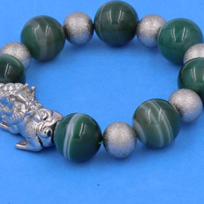 Chuỗi tay Tỳ Hưu inox charm Thạch Anh Xanh Lá Sọc 16 ly phối 6 bi - hợp mệnh Hỏa, mệnh Mộc - Chuỗi size XXL