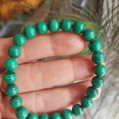 Vòng Tay Phong Thủy Đá Lông Công hay gọi là đá Malachite tự nhiên bóng đẹp Size vòng 7,5mm nữ mệnh Mộc mệnh Hỏa Vòng Xanh Đá Lông Công Vân tự nhiên đẹp đeo tốt sức khỏe, đẹp, may mắn trong công việc ạ