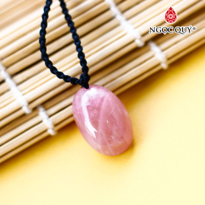 Mặt dây chuyền hình oval đá thạch anh hồng đậm - Ngọc Quý Gemstones