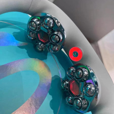 Máy mát-xa Cổ SKG P7-Pro massage xung điện, con xoay vật lý,chườm nóng hồng ngoại, mang đi làm, đi công tác, du lịch tiện lợi giảm stress, đau mỏi