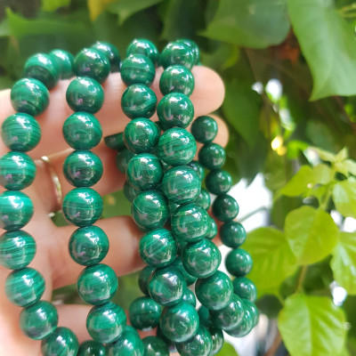 Vòng Tay Phong Thủy Đá Lông Công hay gọi là đá Malachite tự nhiên bóng đẹp  Size vòng 9mm nữ mệnh Mộc mệnh Hỏa  Vòng Xanh Đá Lông Công Vân tự nhiên đẹp đeo tốt sức khỏe, đẹp, may mắn trong công việc ạ