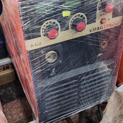 MÁY HÀN BÁN TỰ ĐỘNG VMAG 250 PLUS (380V,CẤP DÂY LIỀN) WELDCOM - HÀNG CHÍNH HÃNG