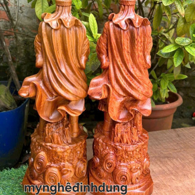 Tượng thánh trần quốc tuấn trần hưng đạo vương bằng gỗ hương đá cao 40cm