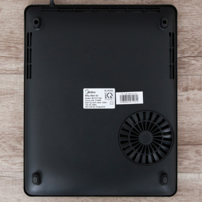 Bếp điện từ Midea MI-T2117DC, Công suất 2100W, Mặt bếp kính Ceramic, tặng kèm nồi - Hàng chính hãng, Bảo hành 12 tháng