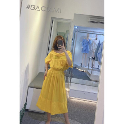 Baciami-Đầm Vàng Cổ Đổ Xếp Ly Eo