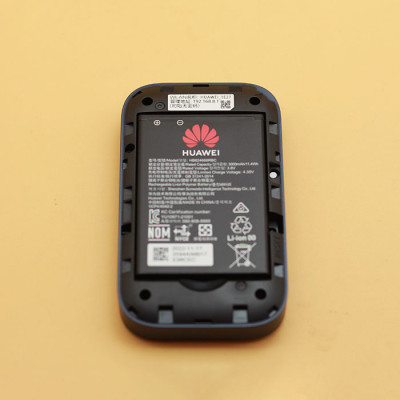 Bộ Phát WiFi Di Động 4G Huawei E5783 Tốc Độ 300Mbps Pin 3000mAh WiFi 2 Băng Tần 2.4ghz & 5ghz - Hàng Nhập Khẩu