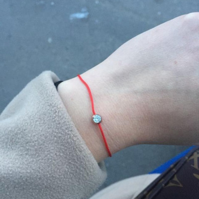 Vòng tay chỉ đỏ kim vàng s925 - kèm hộp nhung cao cấp sang trọng