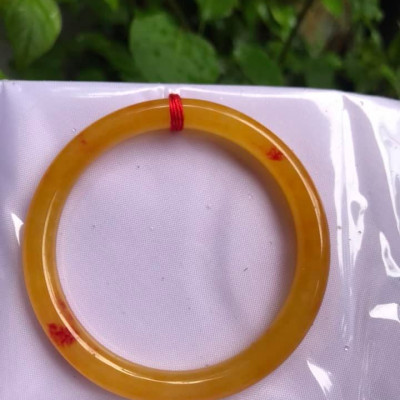 VÒNG TAY ĐÁ CẨM THẠCH VÀNG ANH TƯƠI BÓNG ĐẸP SIZE VÒNG 48MM NỮ MỆNH KIM THỔ, THUỶ