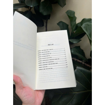 Sách - Báo Cáo Điều Tra Về Bệnh Hoang Tưởng - Phương Dương - Nhã Nam