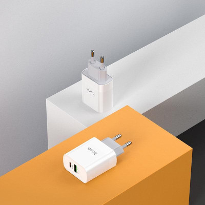 Bộ sạc PD 20W hoco. C80A – Hàng Chính Hãng 2 cổng ( USB + Type-C ) sạc nhanh 3A, Quick Charger 3.0 cho iPhone/iPad ( kèm dây 1m )