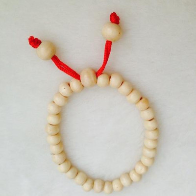 Vòng tay dâu tằm