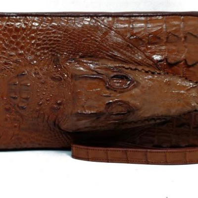 Ví nữ da cá sấu Huy Hoàng nhiều ngăn đầu cá sấu màu nâu đỏ HT3728