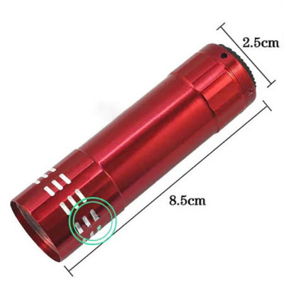 Đèn Led 9 Bóng Vỏ Nhôm Ánh Sáng Trắng Dùng Pin Tiểu Aaa Tiện Dụng