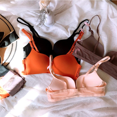 Bộ Đồ Lót Nữ Đúc Không Gọng DSA0831