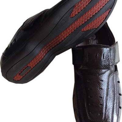 Giày mọi nam mùa hè Trường Hải  da bò thật cao cấp màu đen đế không trơn, may chắc chắn GR07 