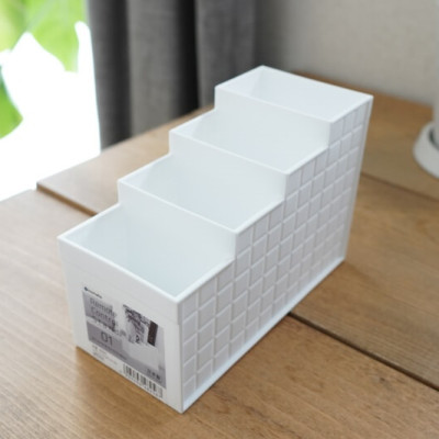 Ống đựng remote, vật dụng 4 ngăn