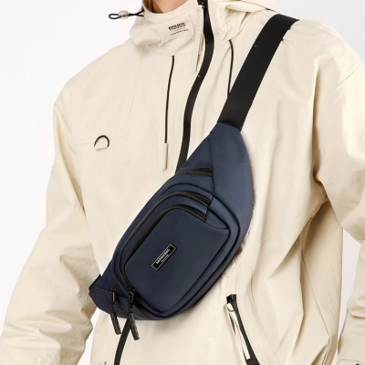 Túi đeo chéo nam phong cách mới  - BEE GEE DCN9433