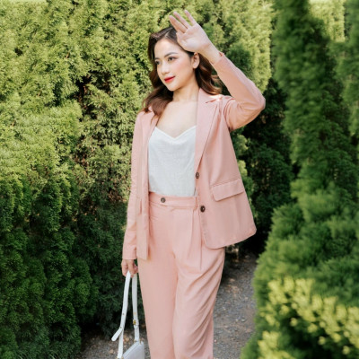Set áo khoác blazer + quần dài chất linen, màu hồng trẻ trung nữ tính, thời trang công sở Haint Boutique Bv02